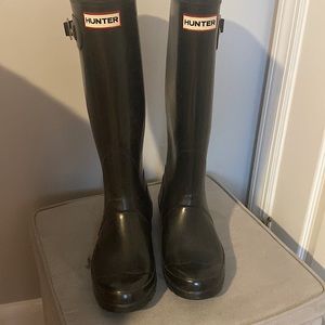 Black Hunter rain boots